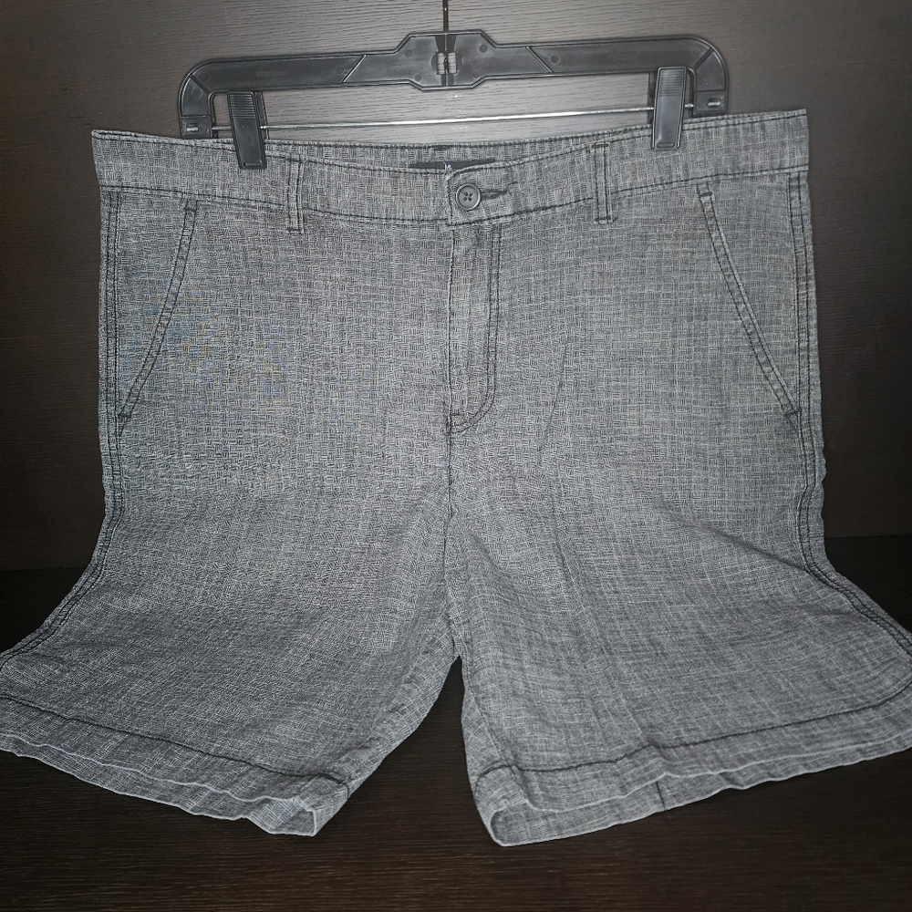 Marc Anthony Casual Shorts - Picture 1 of 3